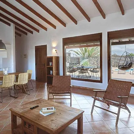 Morritos Villa *